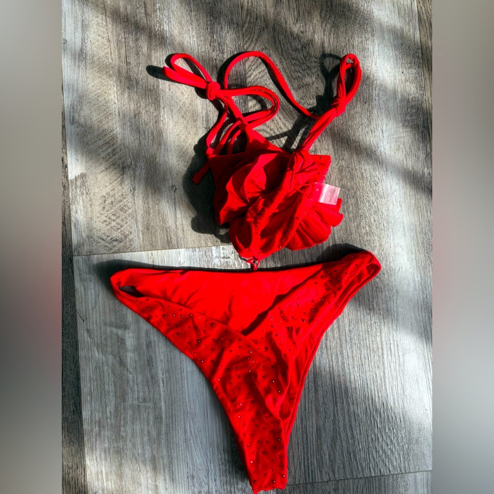 Red Rhinestone Bikini Set 👙 - Picture 4 of 7